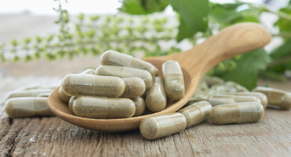 Vitamins-and-Supplements_5-Ways-to-Take-Herbs-and-Supplements-for-Arthritis